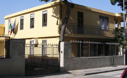 Consegna dei lavori di miglioramento edifici scolastici Consegna dei lavori di miglioramento edifici scolastici