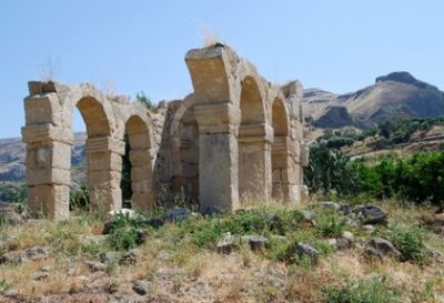 Basilica Paleocristiana di San Giovanni (5) Basilica Paleocristiana di San Giovanni (5)